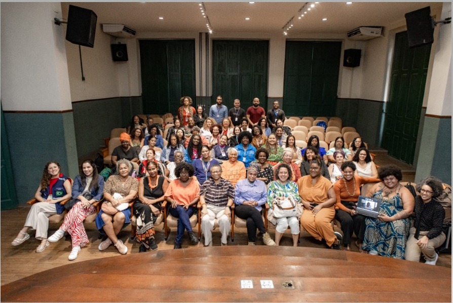 Projeto Saúde das Mulheres Negras leva demandas da Baixada Fluminense a gestores públicos